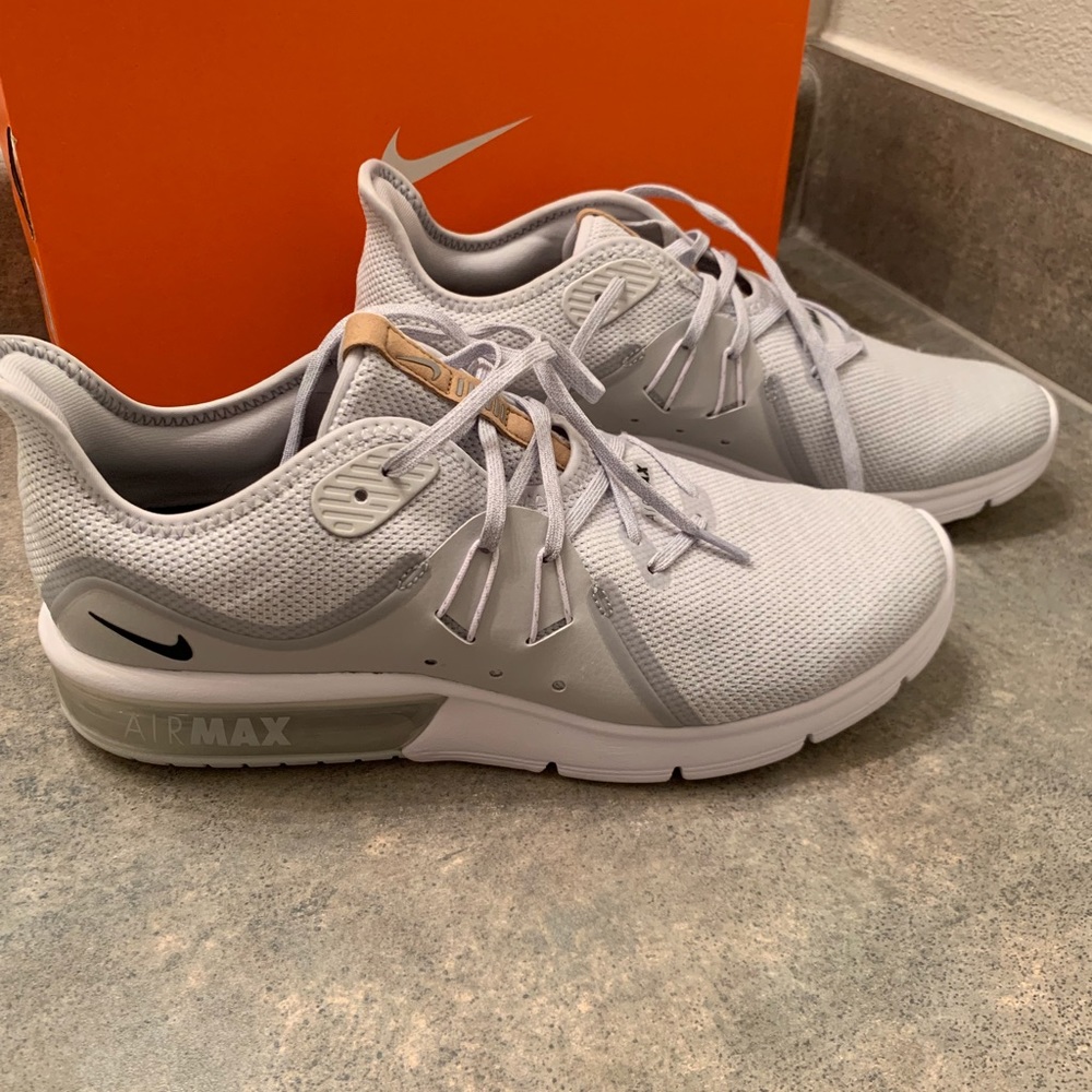 Men’s air max’s